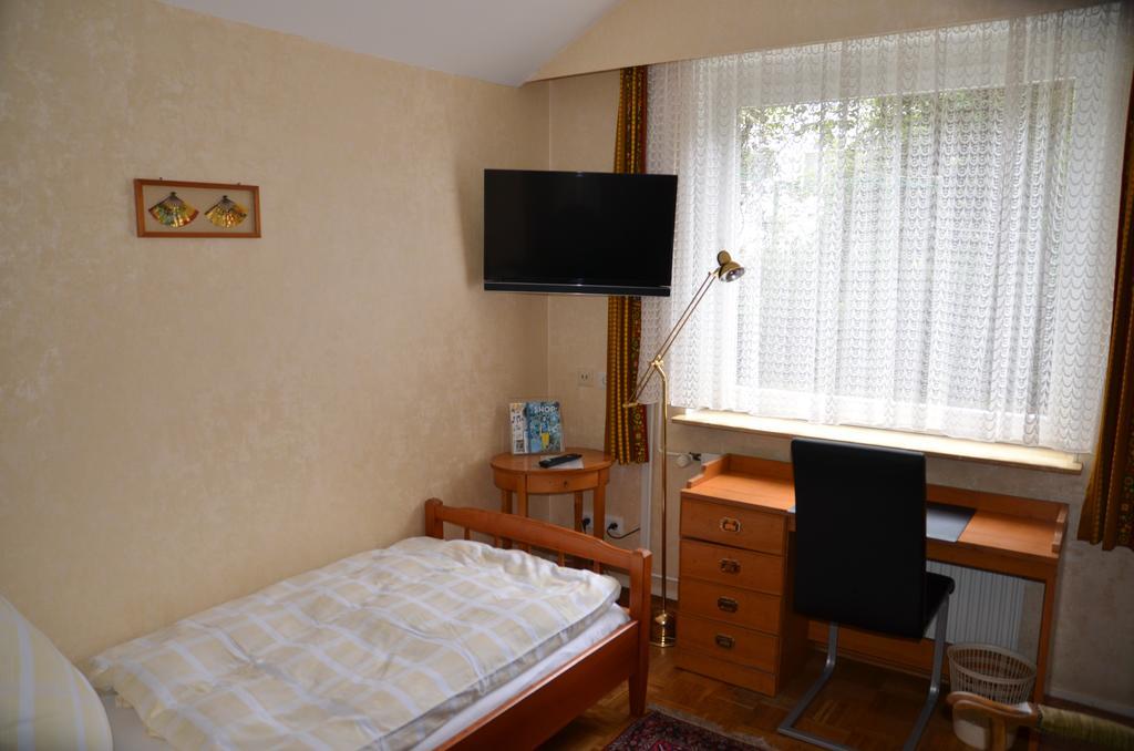 Hotel Waldersee Hannover Exterior photo