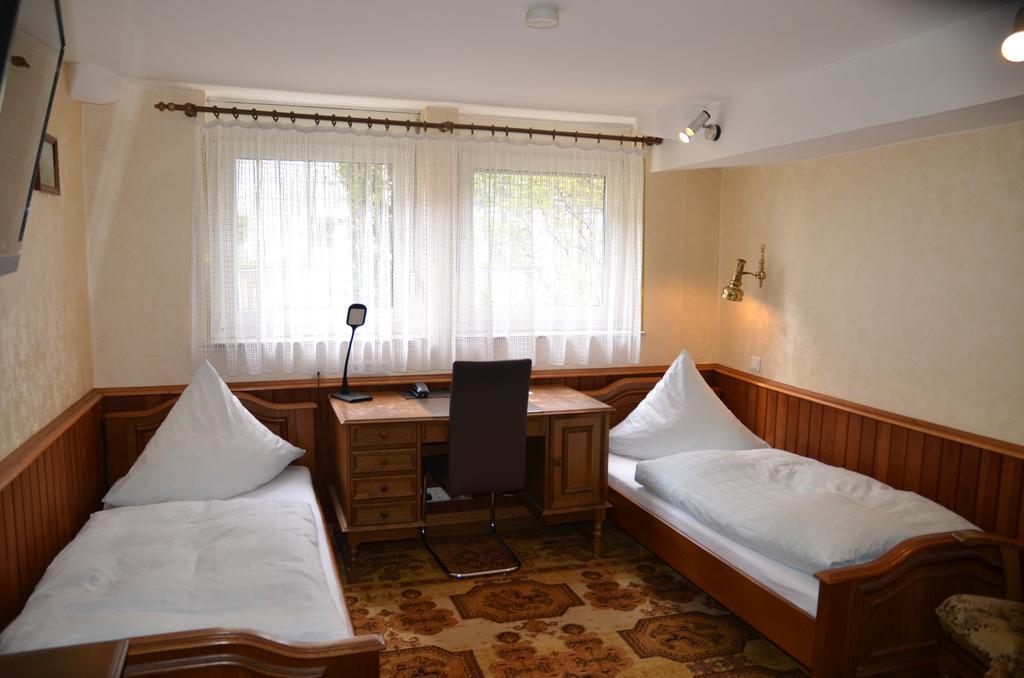 Hotel Waldersee Hannover Exterior photo