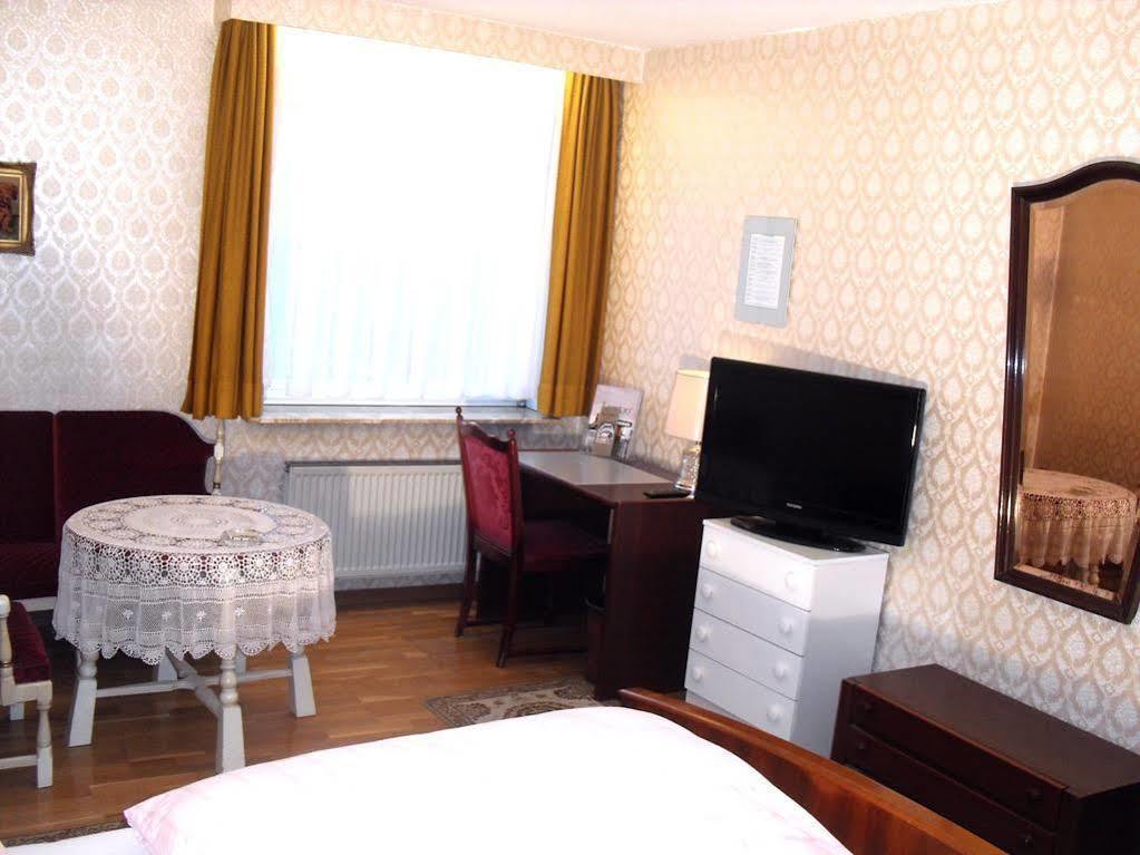 Hotel Waldersee Hannover Exterior photo